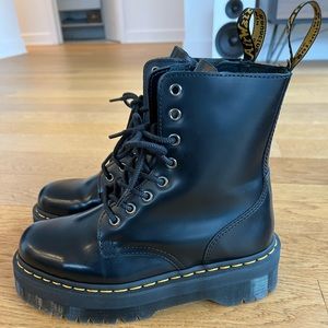 Dr. martens Jadon playform boots